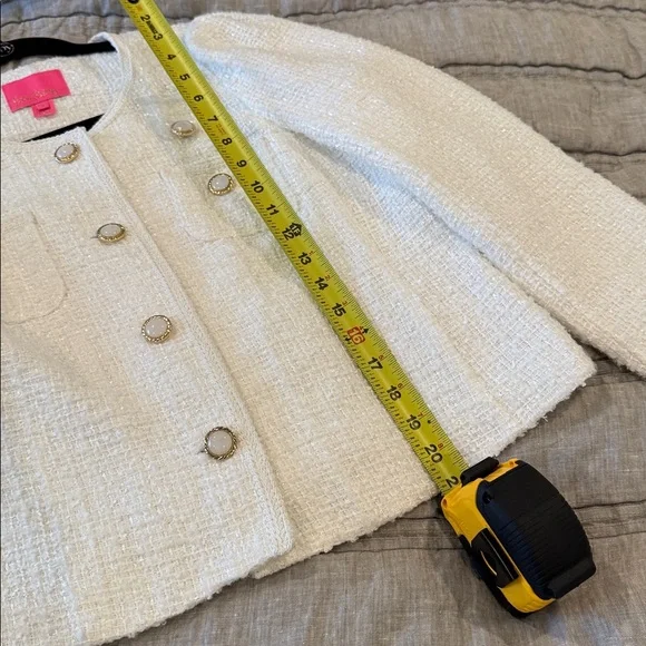 Lilly Pulitzer Ivory Tweed Jacket with Gold Buttons - Picture 7 of 7